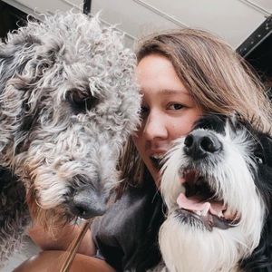 Meet your Posher, Abigail